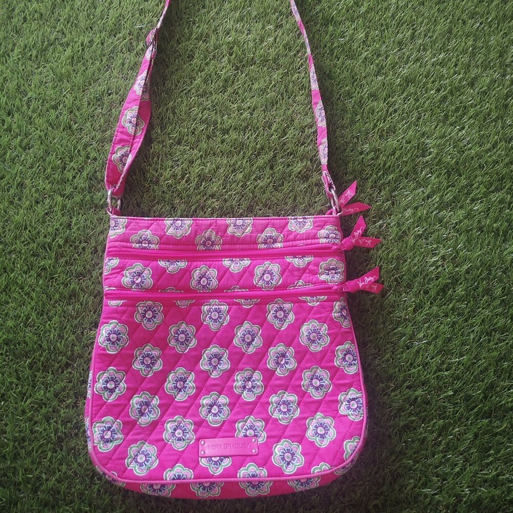 VERA BRADLEY 💮 Bright-Pink Crossbody HandBag